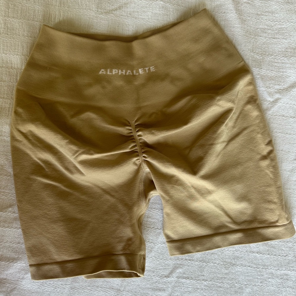 Womens alphalete amplify shorts new never worn